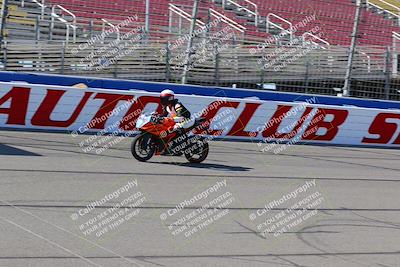 media/Aug-27-2022-Fastrack Riders (Sat) [[c588535105]]/Level 1/Session 1 Start Finish/